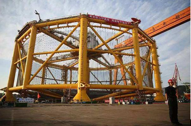 Chinese Engineers Finish First Semi-Submersible Aquaculture Pen for SalMar ASA