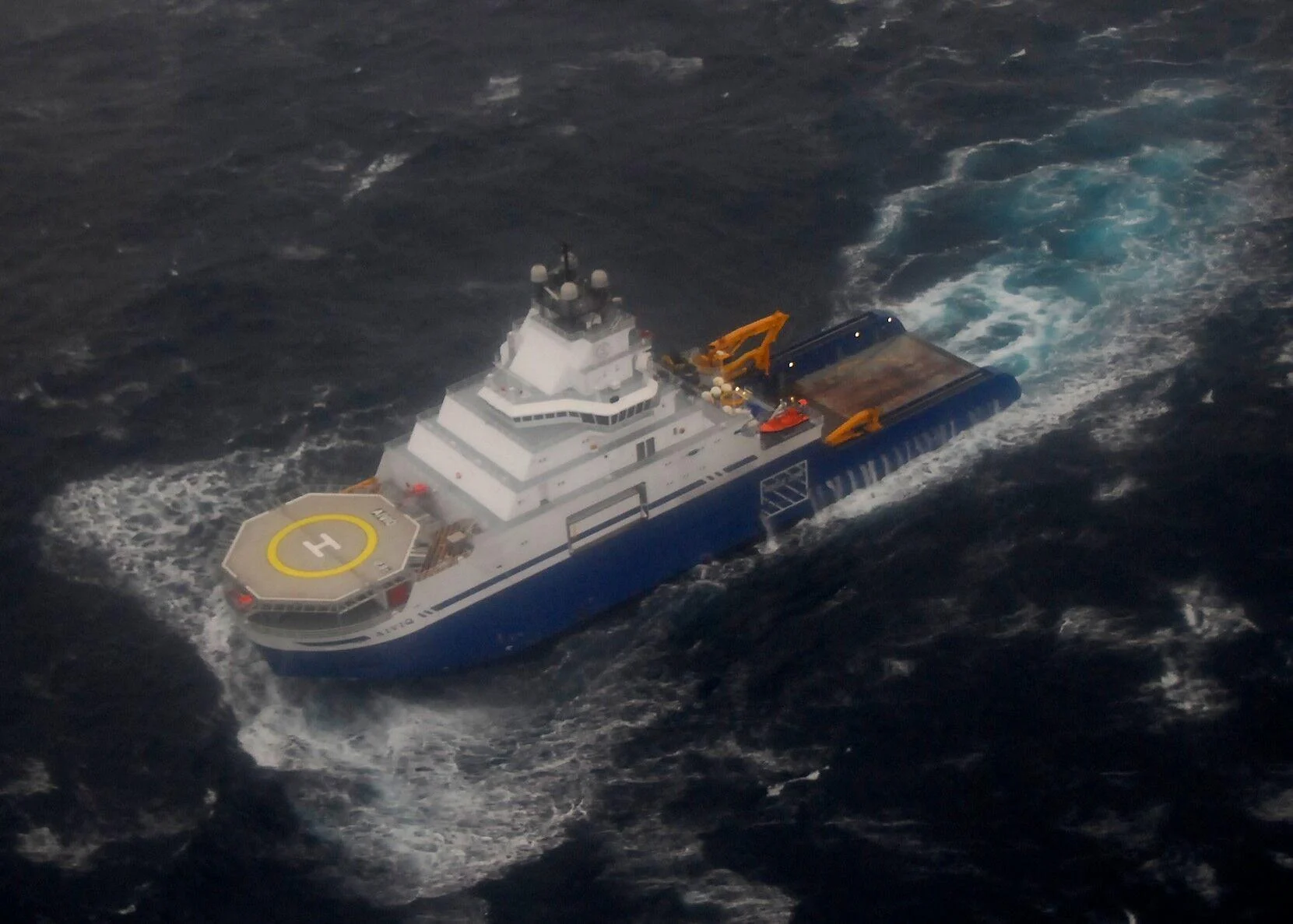 Alaska Delegation Secures Icebreaker Based in Juneau As Polar-Class Program Back on Track