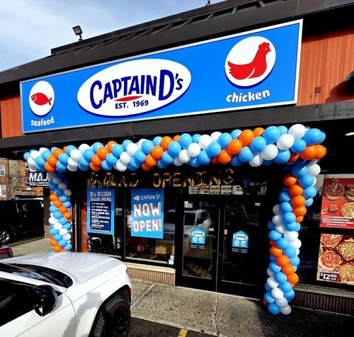 Captain Ds Moves into NYC Market with Grand Opening in the Bronx