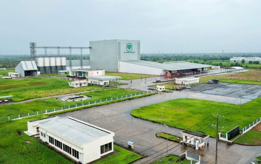C.P. Vietnam Opens New Shrimp Feed Mill