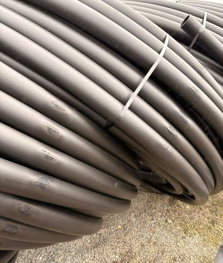 Mowi to Brand Feedpipes in Scottish First to Trace Marine Debris