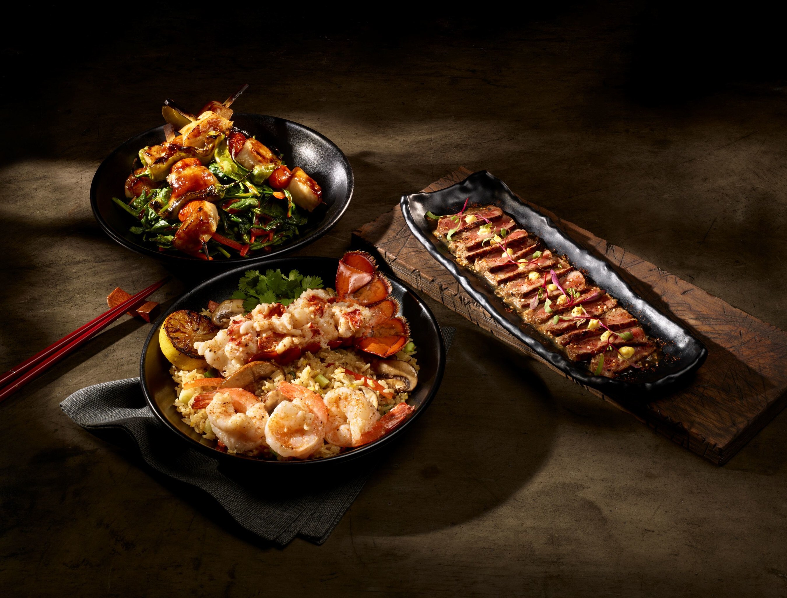 P.F. Changs® Celebrates Moms, Dads and Grads with Limited-Time Dining Experience