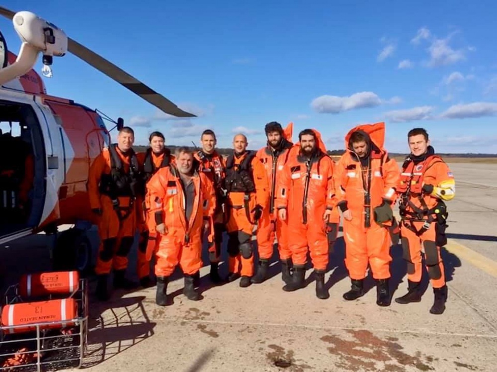 Coast Guard Rescue 4 Fishermen Off Maine Coast