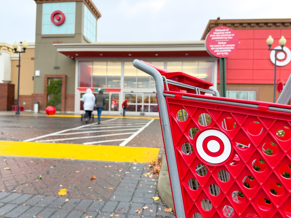 Target to Lower Prices on 3,000 Everyday Items for Holiday Season