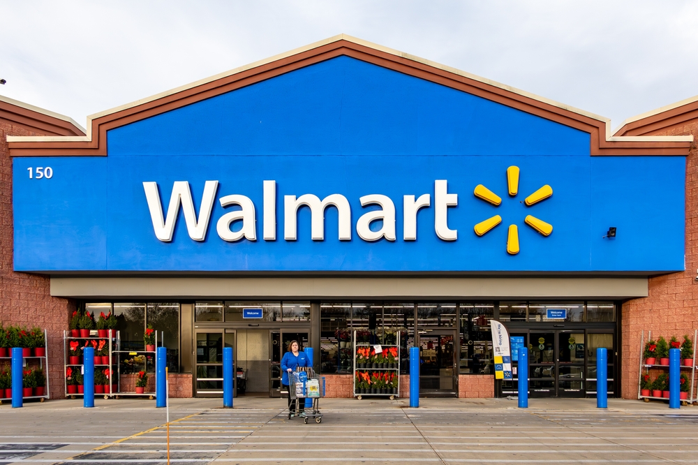 Walmart Boosts Outlook Again, Plans Move to Nasdaq
