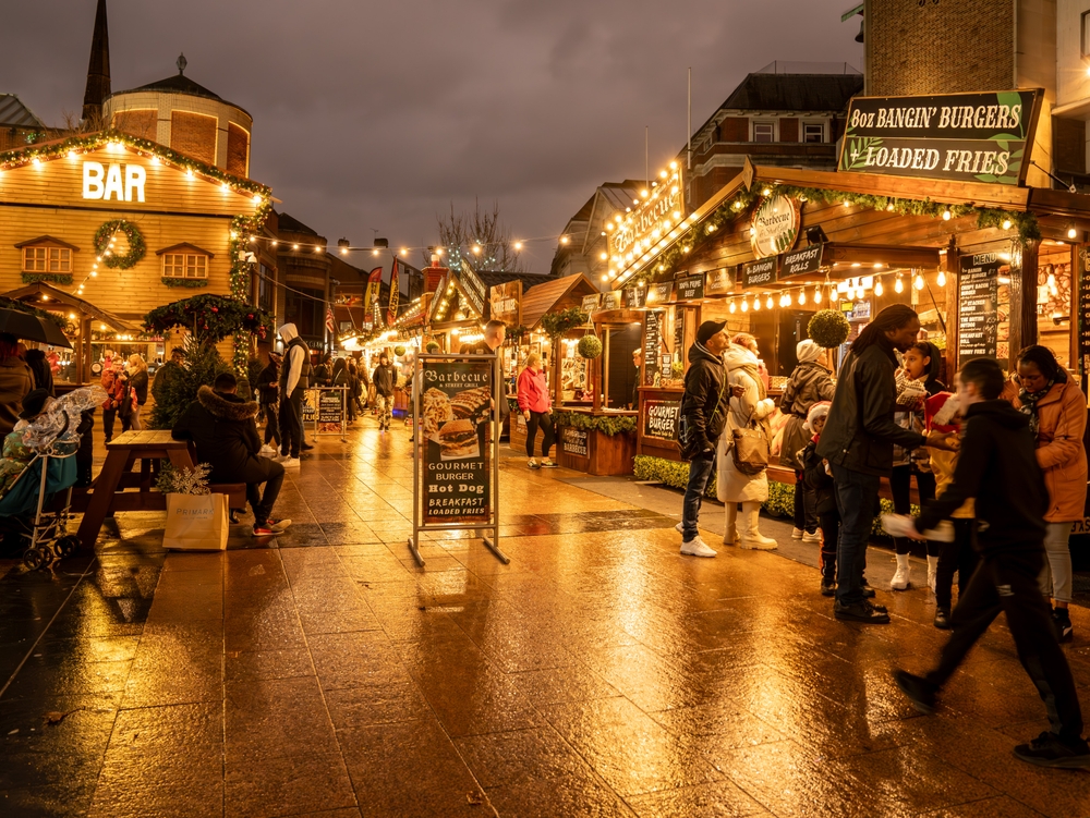 UK Consumers Reined In Their Shopping in Run-Up to Budget