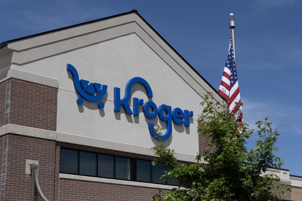 Kroger Lifts Outlook as Quarterly Sales Edge Higher