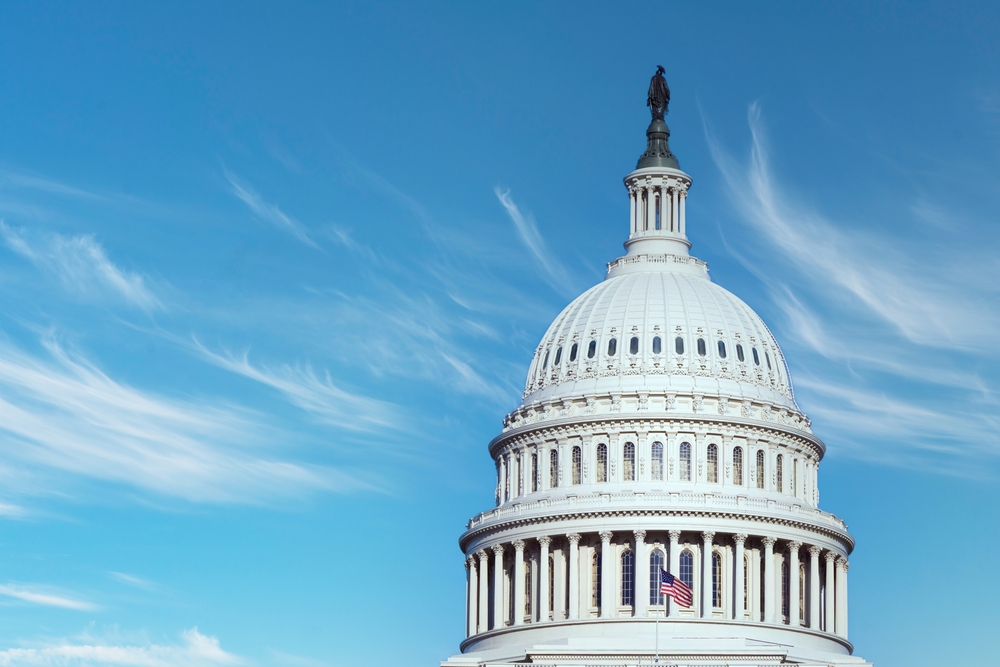 Trump and Schumer Move Toward Possible Deal to Avert a Shutdown