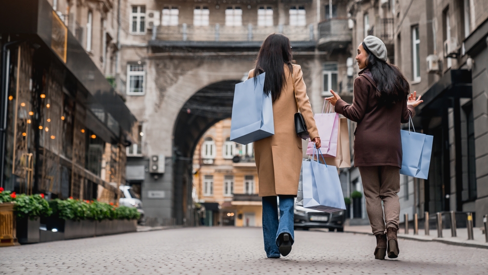 US Retail Sales Beat Expectations in June