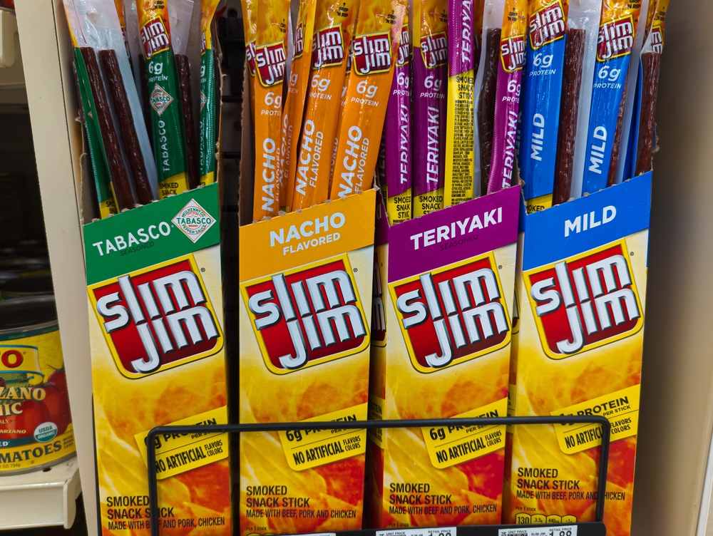 Conagra Retains Annual Forecasts, Takes $968 Mln Charge in Q2 Amid Muted Demand