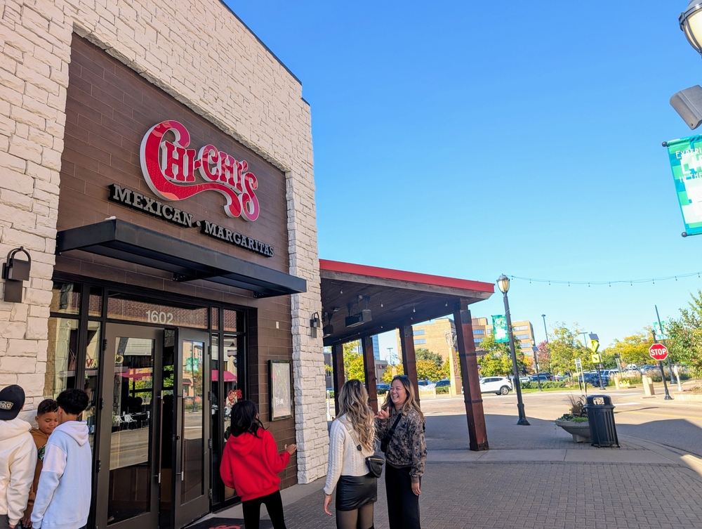 Chi-Chis Revives Fan Favorites, Introduces Lunch Menu as Brand Comeback Gains Momentum