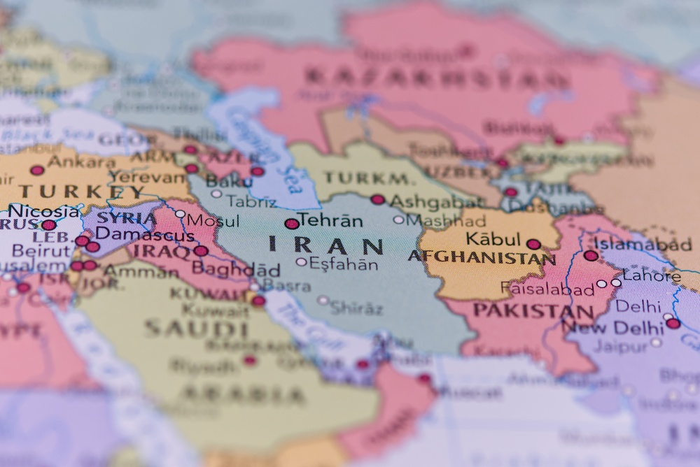 Day 32 of Iran War: US–Israel Strikes Continue Across Iran, Trump Issues New Threats