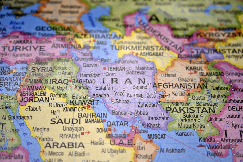 Day 14 of Iran War: US Temporarily Eases Russian Oil Sanctions; Shipping Risks Mount