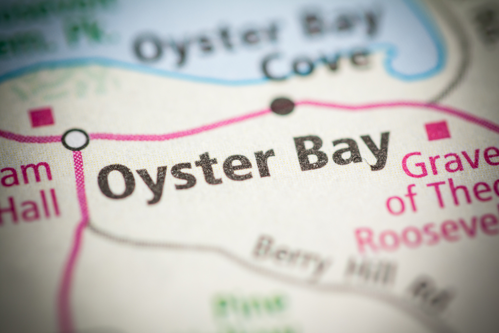 Oyster Bay to Open Up More Underwater Acres for Shellfishing, Designate Some as Off-limits